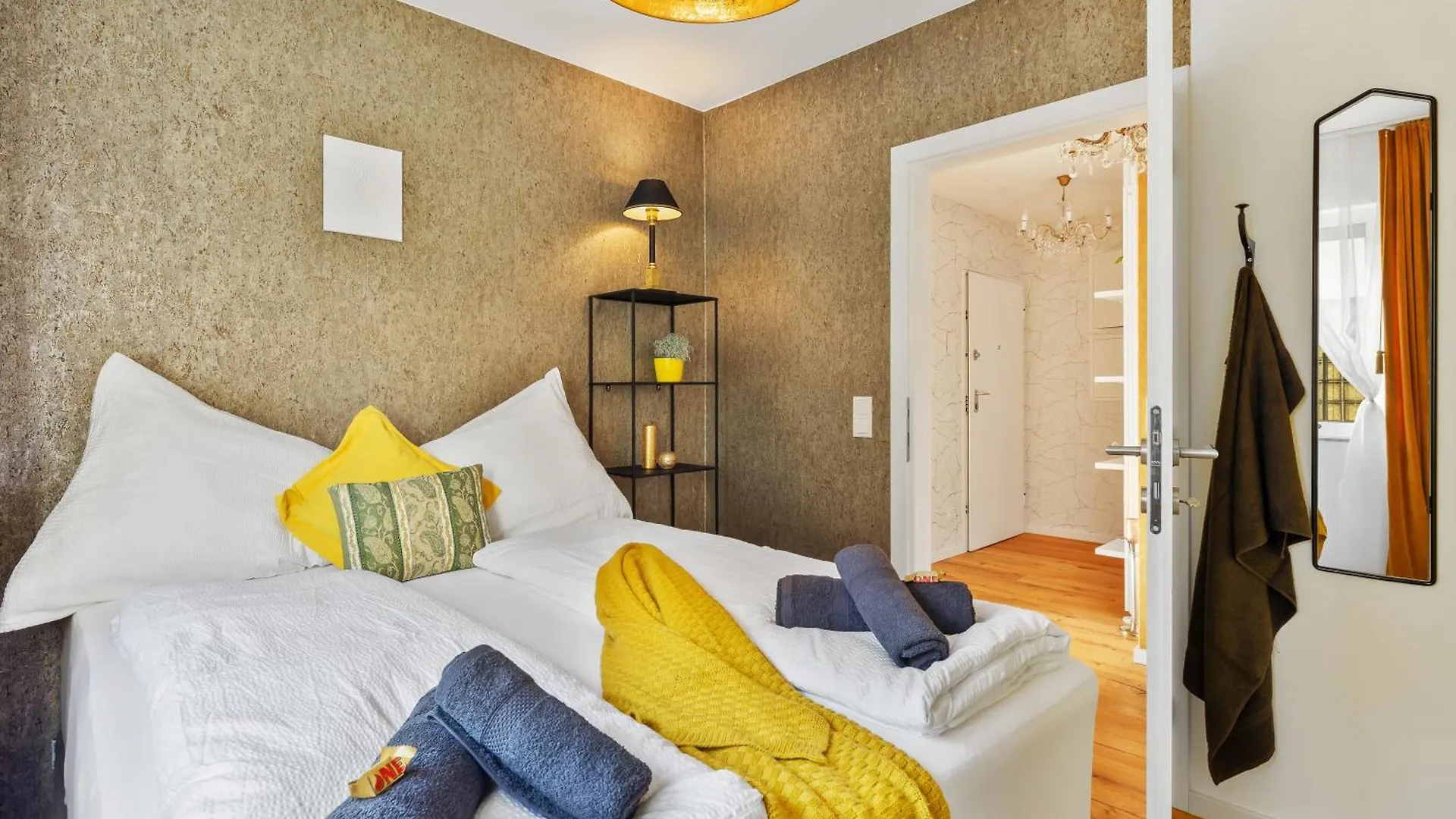 Yellow Suite - Whirlpool Garden - Free Parking - Wifi Vienna Apartment