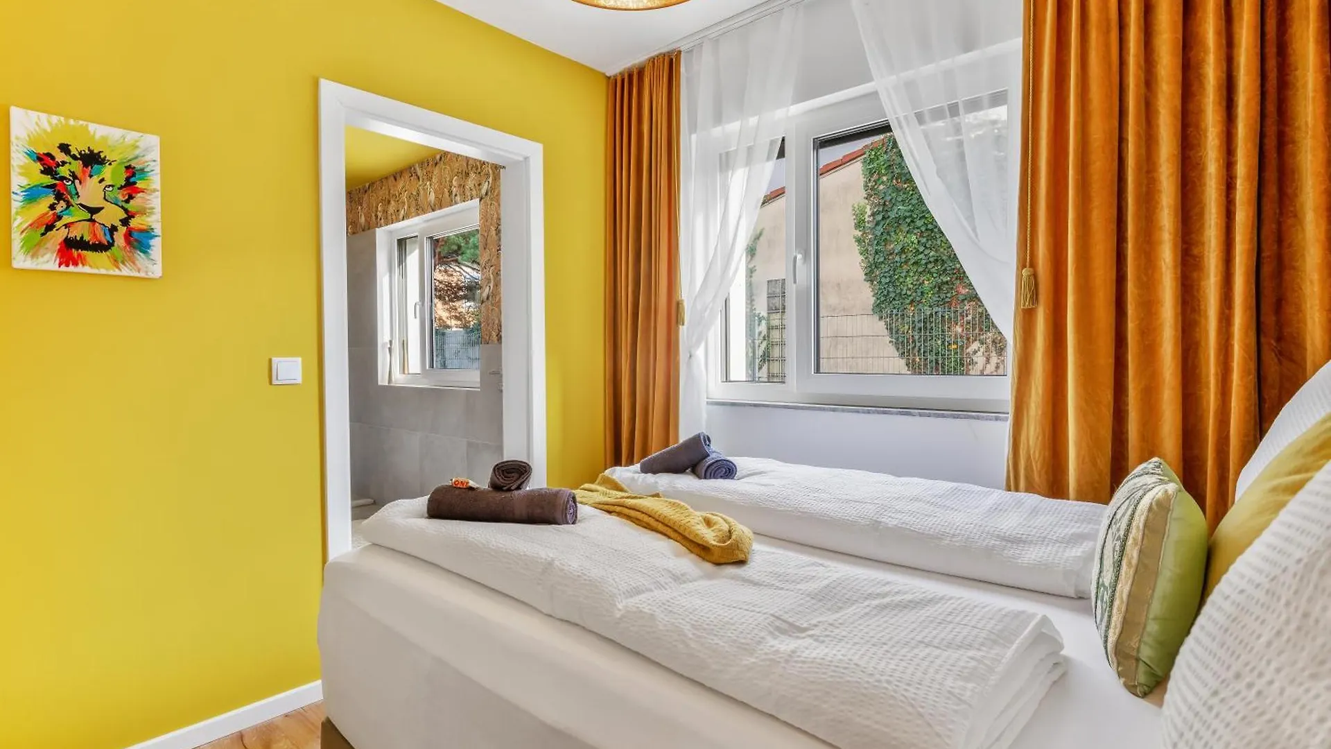Yellow Suite - Whirlpool Garden - Free Parking - Wifi Vienna Apartment