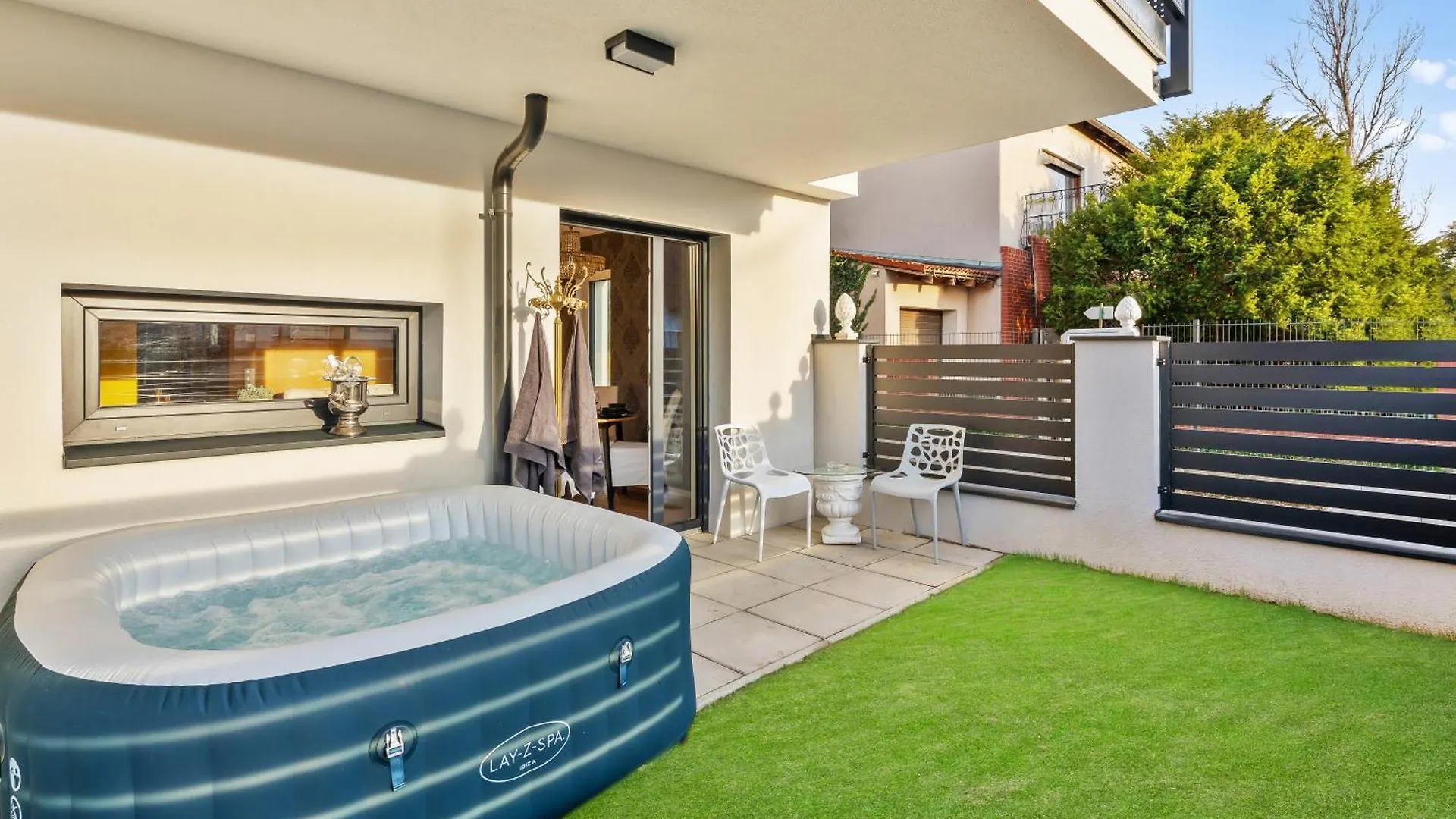 Apartmán Yellow Suite - Whirlpool Garden - Free Parking - Wifi Vídeň